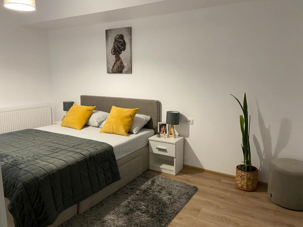 Mirage Sunset Mamaia Apartment Ngoại thất bức ảnh