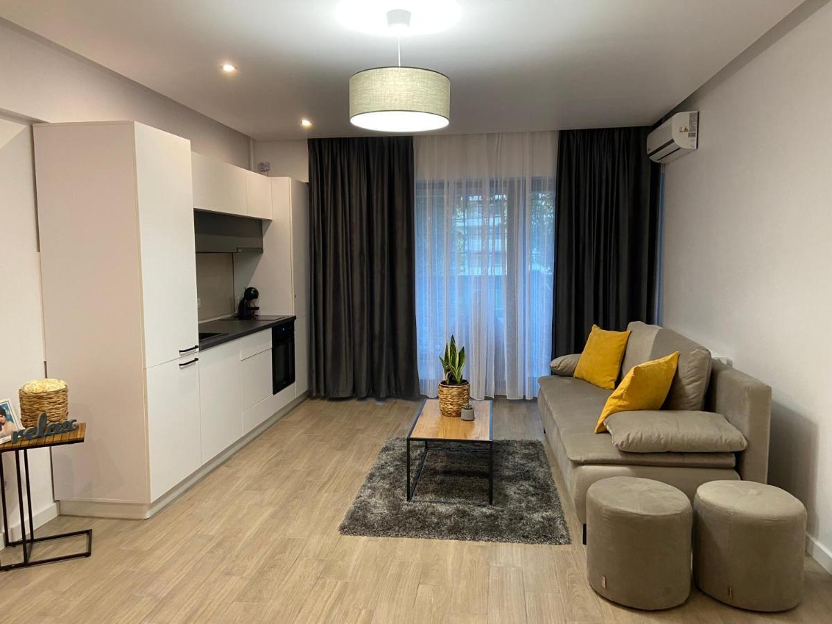 Mirage Sunset Mamaia Apartment Ngoại thất bức ảnh