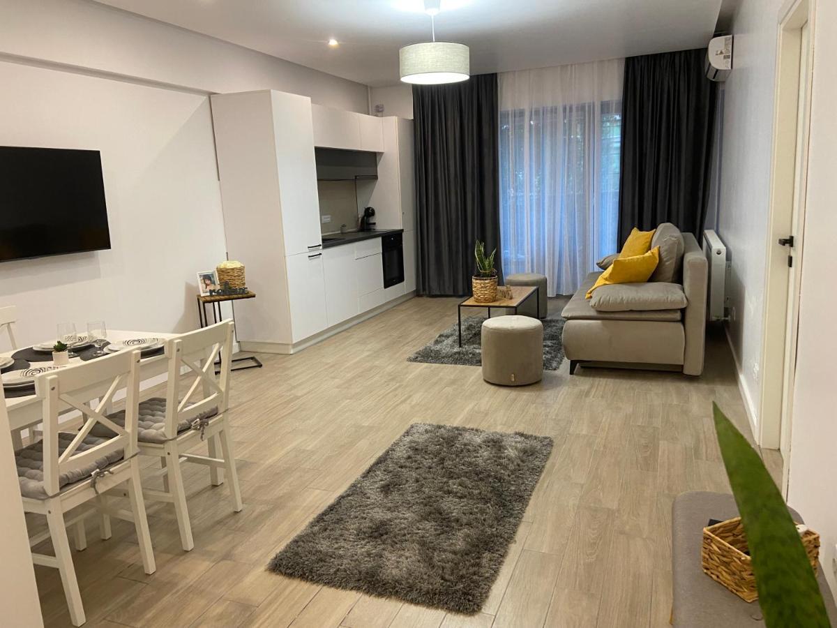 Mirage Sunset Mamaia Apartment Ngoại thất bức ảnh