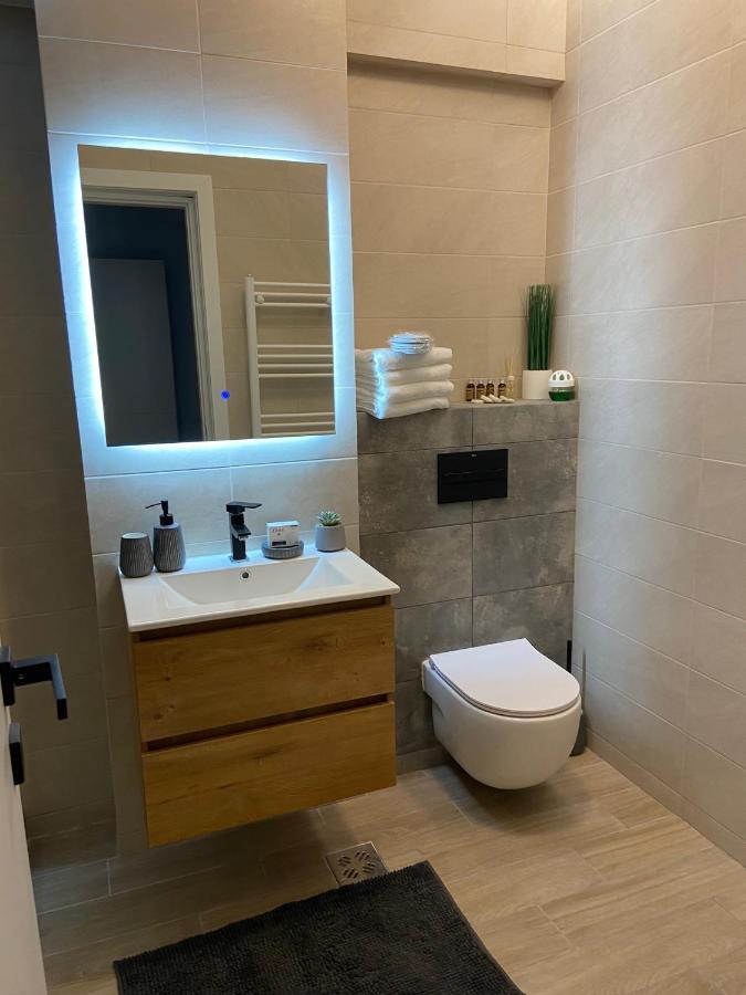 Mirage Sunset Mamaia Apartment Ngoại thất bức ảnh