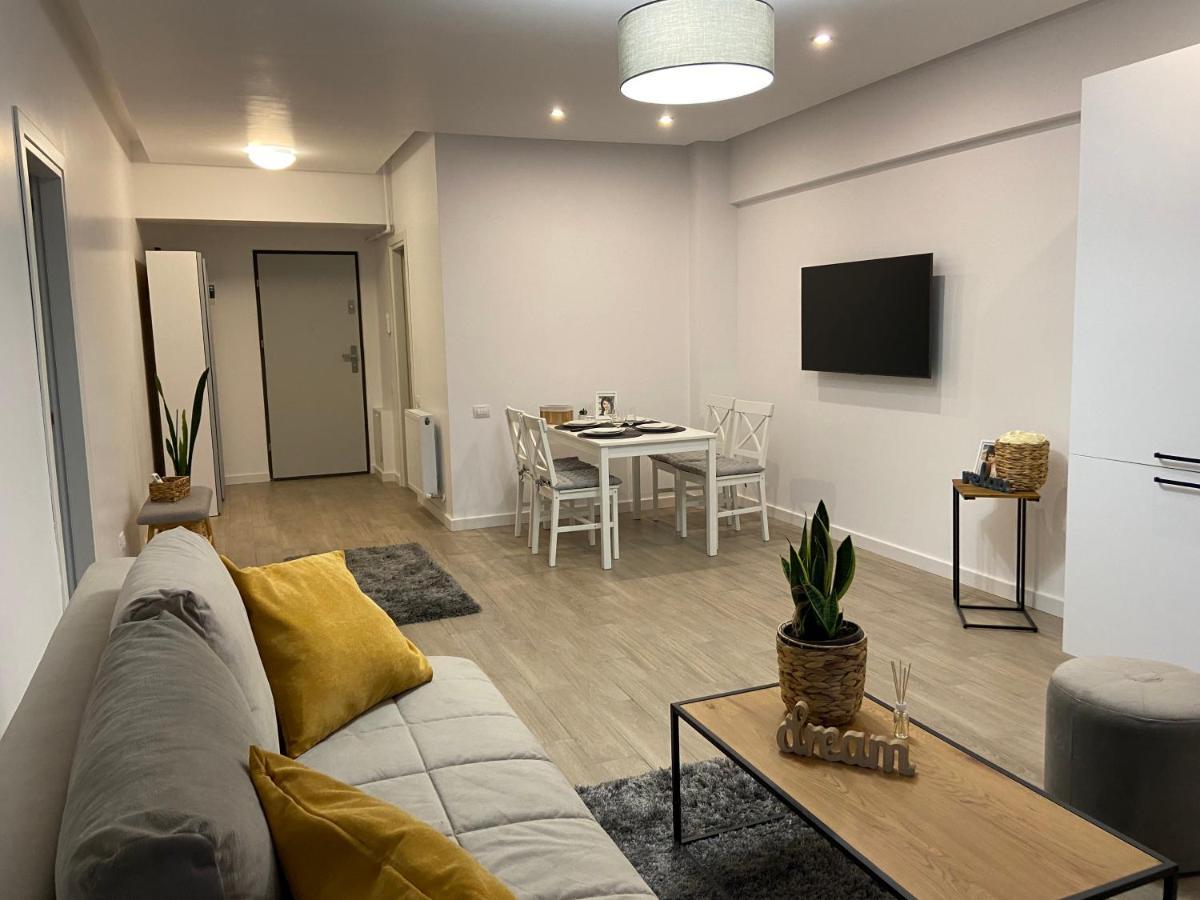Mirage Sunset Mamaia Apartment Ngoại thất bức ảnh