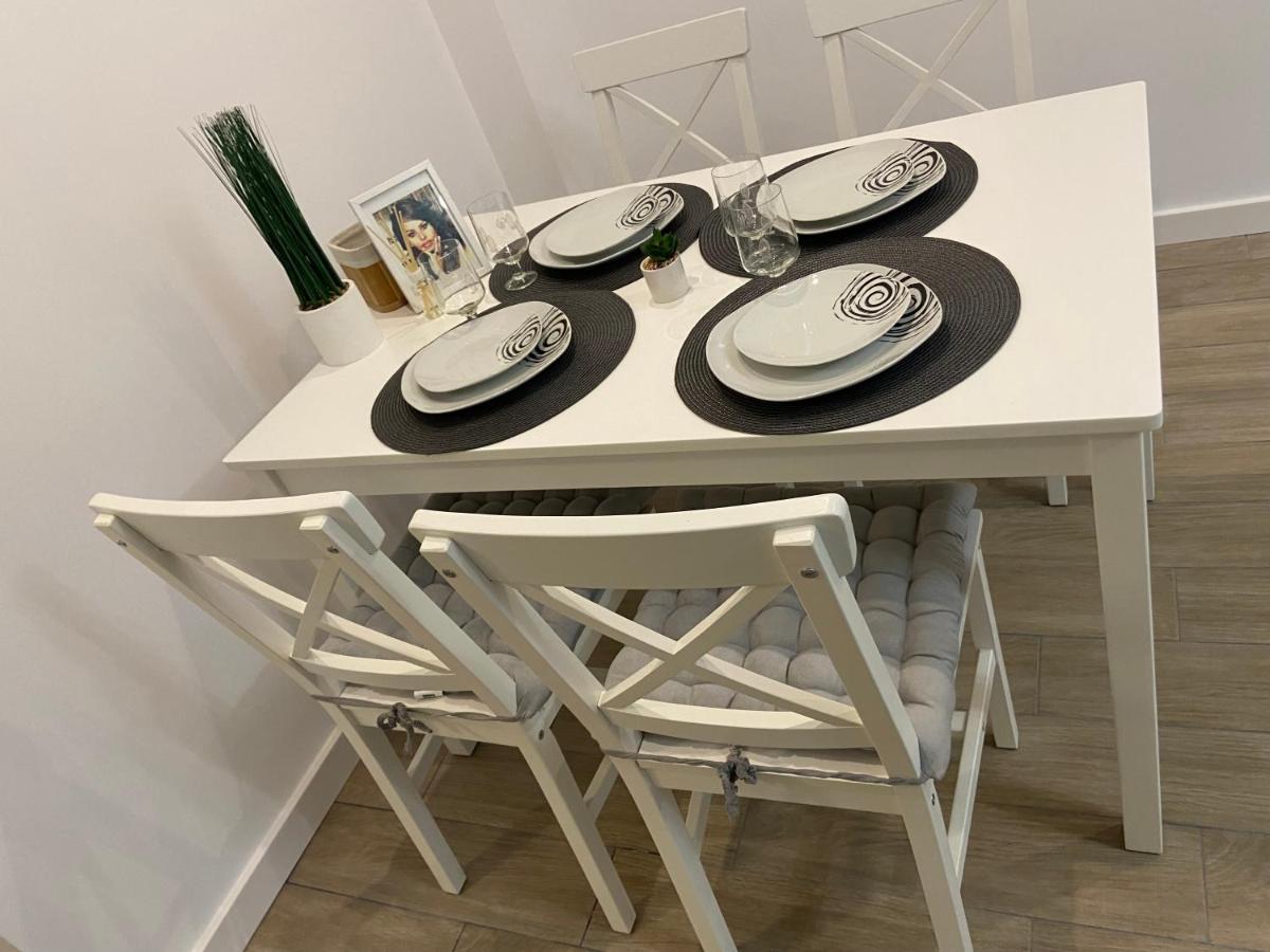 Mirage Sunset Mamaia Apartment Ngoại thất bức ảnh